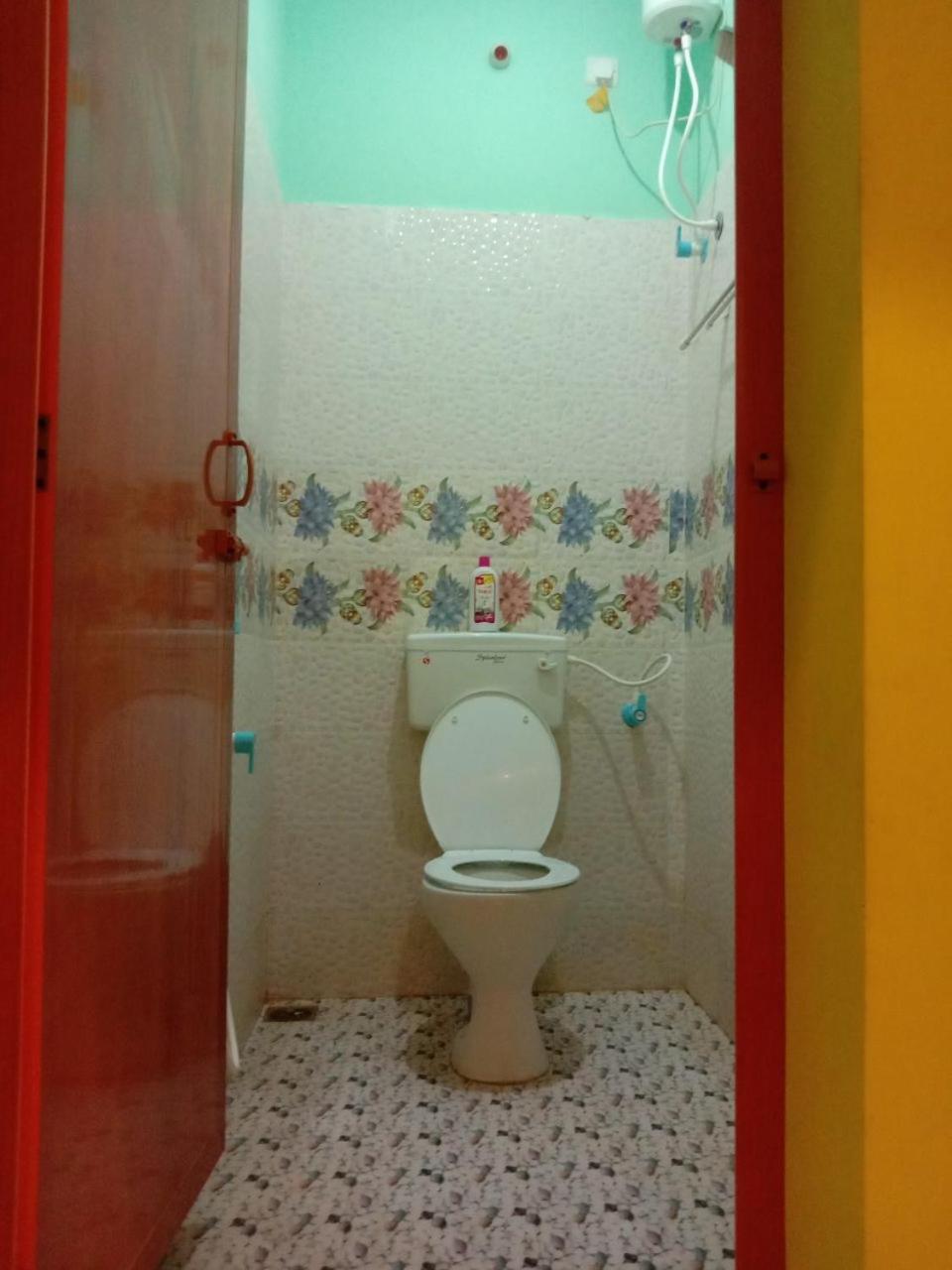 Thendral Hostel Monthly Rental Пондичерри Экстерьер фото